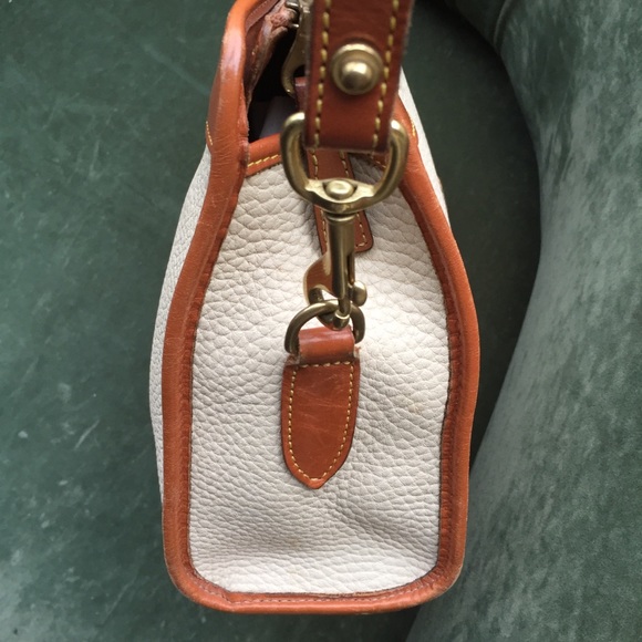 Dooney & Bourke VINTAGE leather purse shoulder bag - Picture 7 of 8